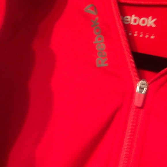Reebok Quarter Zip - Picture 2 of 2